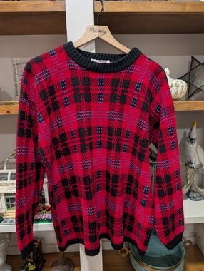 Clifton Place Vintage Vibrant Knit Red Plaid Sweater Size Large